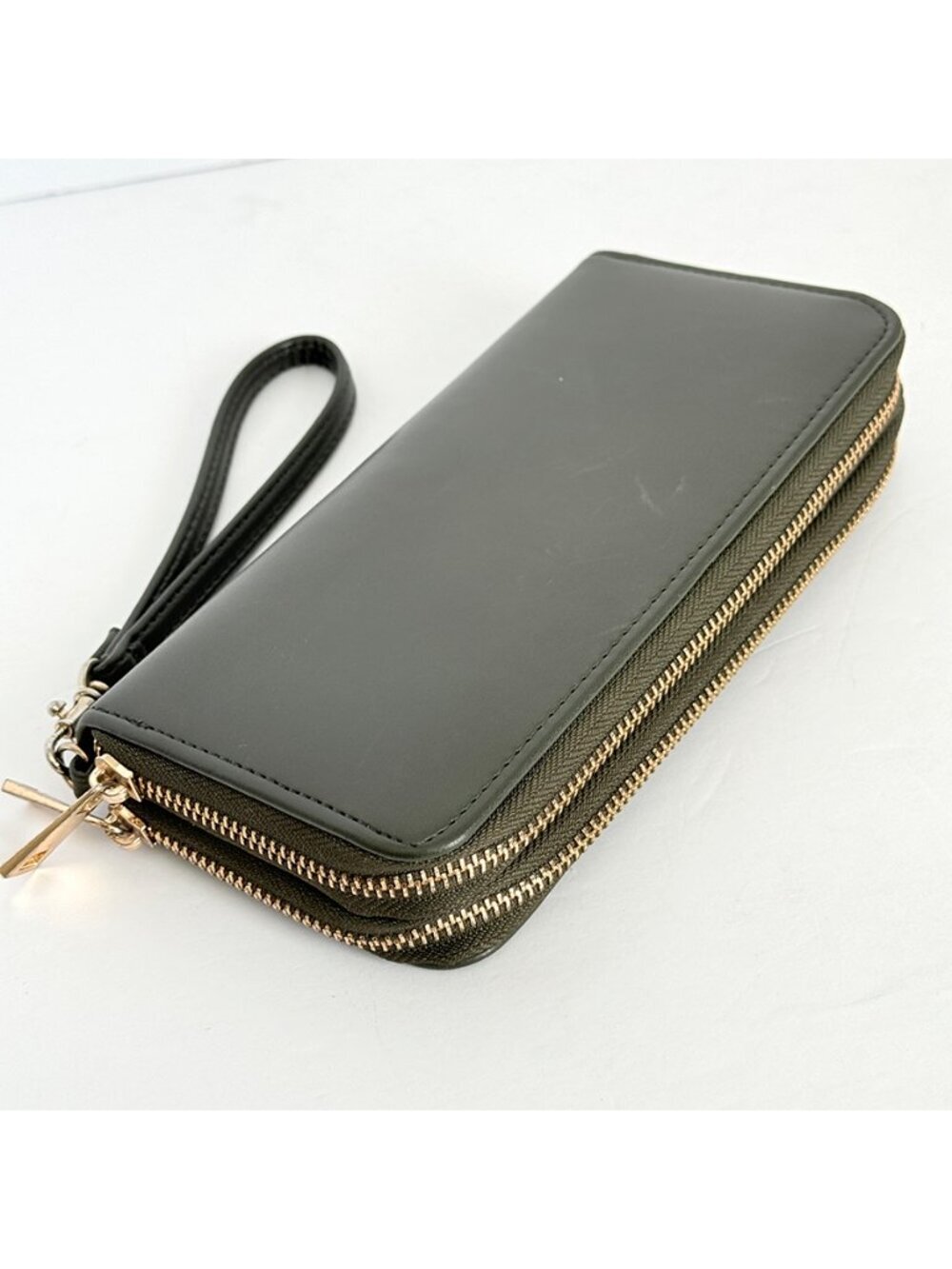 A New Day Olive Green Leather Wristlet Clutch - Picture 3 of 8